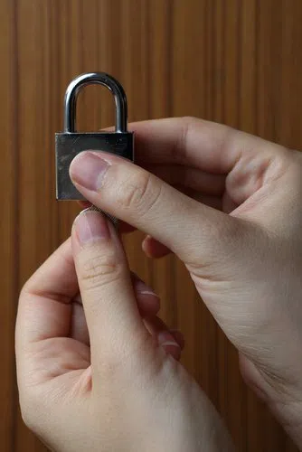 Berlin CT Locksmith Store Berlin, CT 860-325-0128 - residential-lockouts